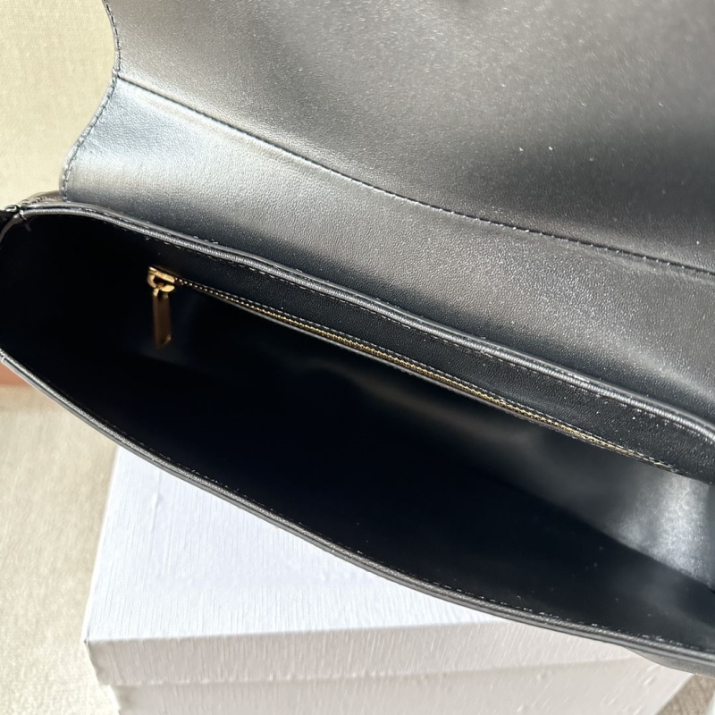 Ce1i*e satchel bags